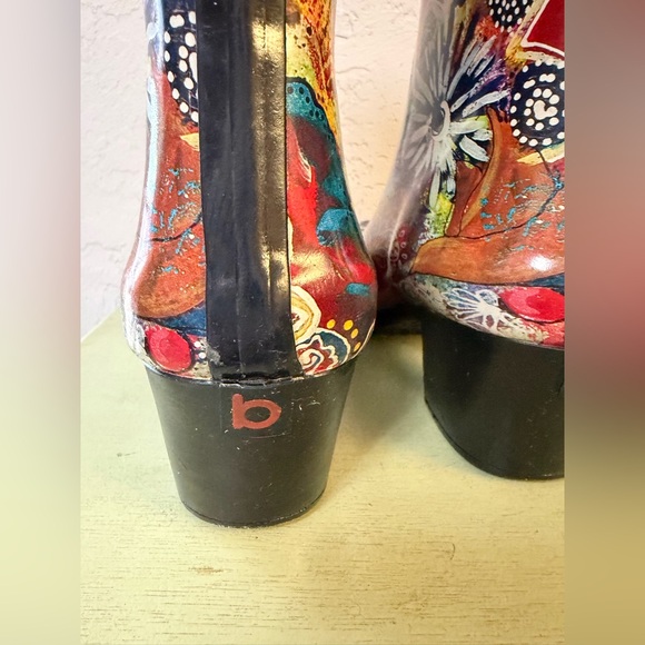 Rain Bops Beehive Rubber Cowboy Boots Pointed Toe Abstract Art Boho Western Shoe - Picture 9 of 13